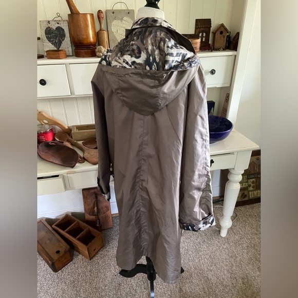 Fen Nelli - Picture 4 of 5